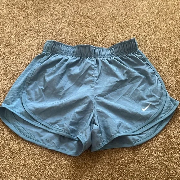 Nike Dri-Fit Extra Small Shorts - Picture 2 of 7